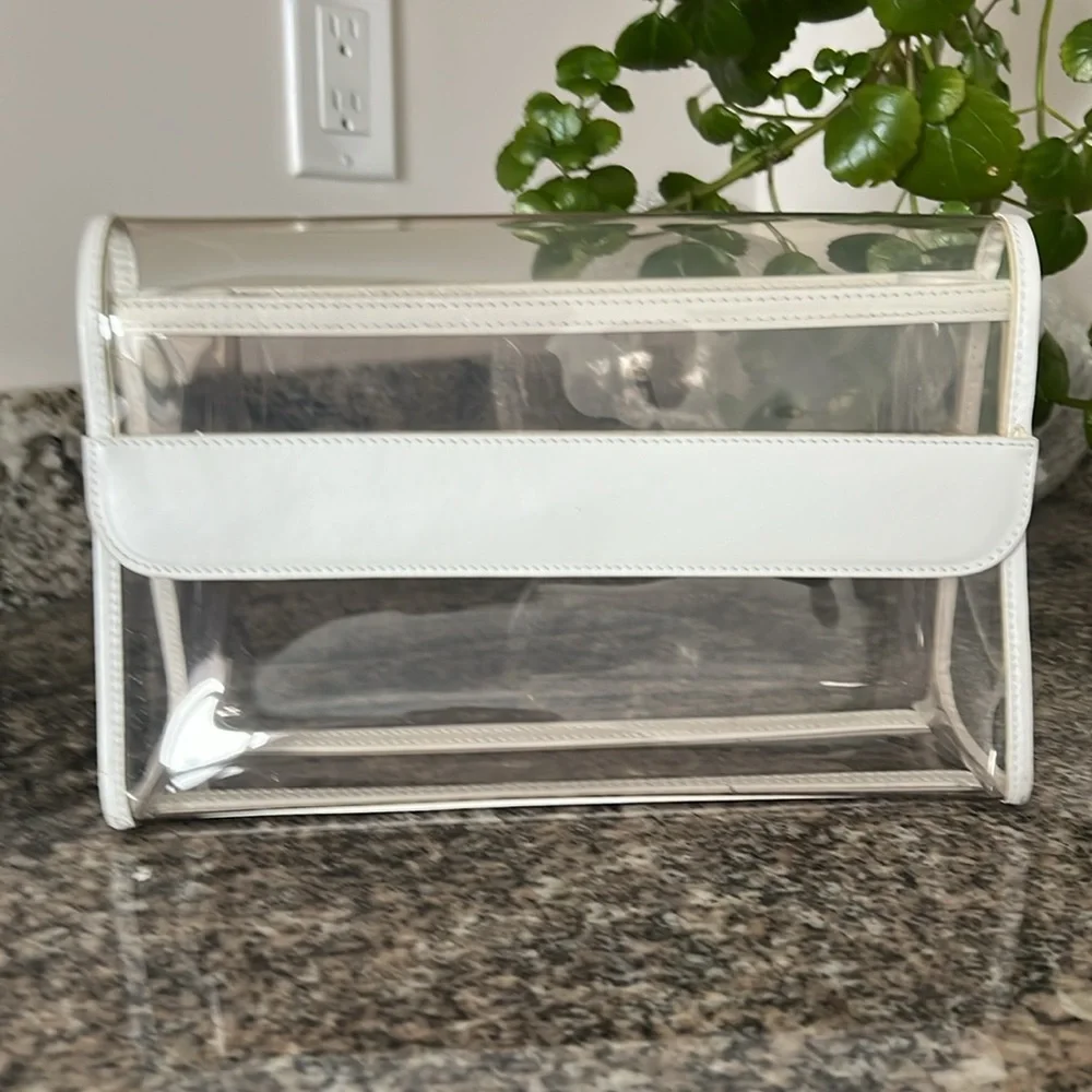 Gucci Leather Clutch Bag